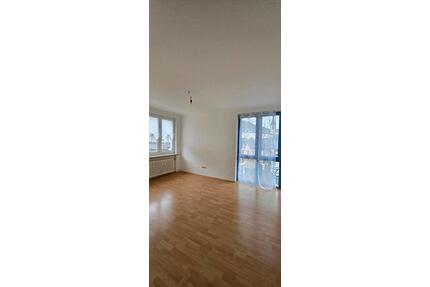 Helle 3-Zimmer-Wohnung direkt am Marktplatz Stadtkern - Kirn