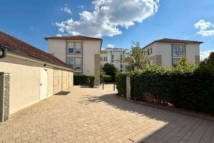 Wohnung zum Kaufen in Neuendettelsau 330.000,00 € 90.52 m²