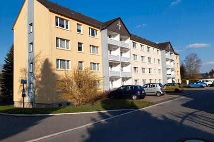 3-Raumwohnung in guter Lage - 350,00&nbsp;EUR Kaltmiete, ca.&nbsp; 60,00&nbsp;m&sup2; in Pockau-Lengefeld (PLZ: 09509) Nennigmühle
