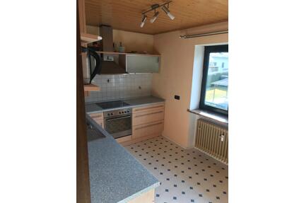 5 ZKB Hagelstadt - 1.400,00&nbsp;EUR Kaltmiete, ca.&nbsp; 130,00&nbsp;m&sup2; in Sinzing (PLZ: 93161)