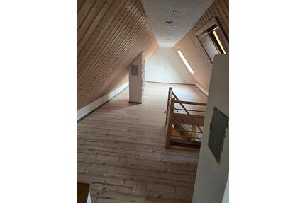 Wohnung zu Vermieten - 1.550,00&nbsp;EUR Kaltmiete, ca.&nbsp; 120,00&nbsp;m&sup2; in Wernau (Neckar) (PLZ: 73249)