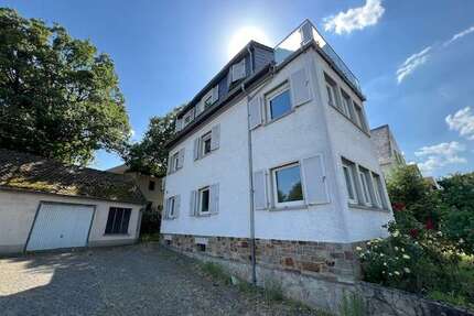 Haus zum Kaufen in Wiesbaden 759.000,00 € 192 m²