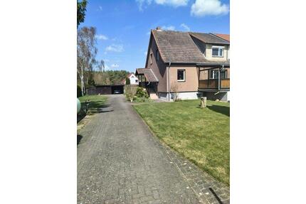 Doppelhaushälfte im AmtNeuhaus - 150.000,00&nbsp;EUR Kaufpreis, ca.&nbsp; 140,00&nbsp;m&sup2; in Amt Neuhaus (PLZ: 19273)