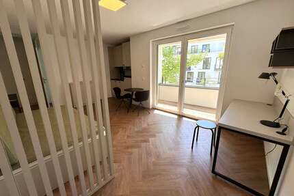 Wohnung zum Mieten in Berlin 638,19 € 30.39 m²