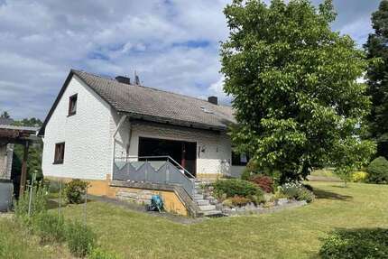 Haus zum Kaufen in Georgensgmünd 450.000,00 € 190 m²