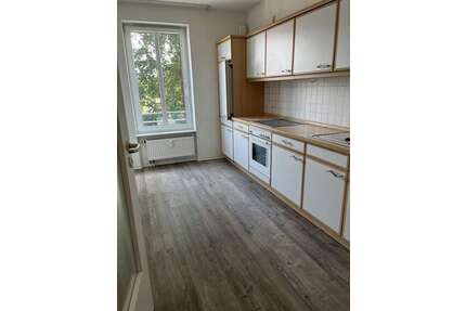 Wohnung zum Mieten in Bremerhaven 500,00 € 62.69 m²
