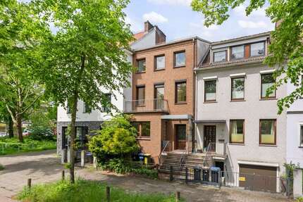 Haus zum Kaufen in Bremen Walle 379.000,00 € 206.48 m² - Bremen / Walle