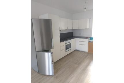 TOLLe & ZENTRUMsnahe Wohnung mit Tageslichtbad und Einbauküche - Apolda