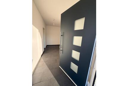 NEU & HOCHWERTIG: Kernsanierte 3- Zimmerwohnung|120 qm|Erstbezug - Hohenroda