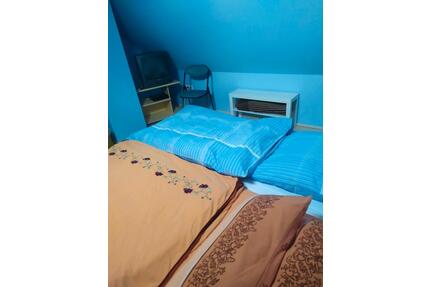 Zimmer zur Übernachtung - 10,00&nbsp;EUR Kaltmiete, ca.&nbsp; 16,00&nbsp;m&sup2; in Bersenbrück (PLZ: 49593)