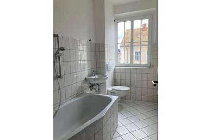 Wohnung zum Mieten in Dessau-Roßlau 358,00 € 64.93 m²