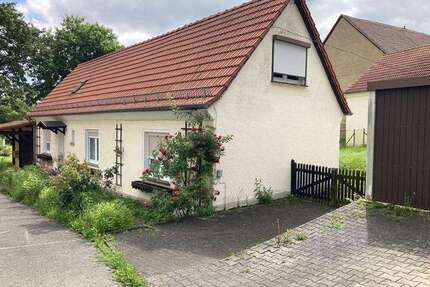 Haus zum Kaufen in Wetterzeube OT Breitenbach 45.000,00 € 118 m²