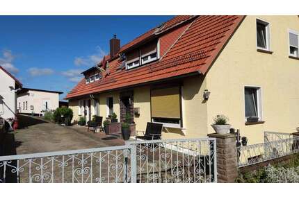 Haus zum Kaufen in Nörten-Hardenberg 449.000,00 € 260 m²