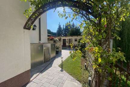 Haus zum Kaufen in Markkleeberg 620.000,00 € 193 m²