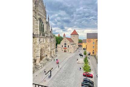 Wohnung zum Kaufen in Regensburg 1.690.000,00 € 264 m²