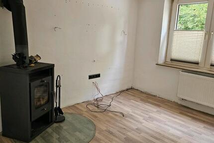 Eigentumswohnung - 99.000,00&nbsp;EUR Kaufpreis, ca.&nbsp; 76,37&nbsp;m&sup2; in Menden (Sauerland) (PLZ: 58706)