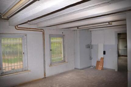 Vermiete ca. 11012 m² Lagerfläche Lagerraum Eisenach zentrumsnah