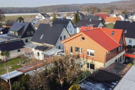 Zweifamilienhaus mit großem Grundstück und viel Potenzial in Bad Salzuflen