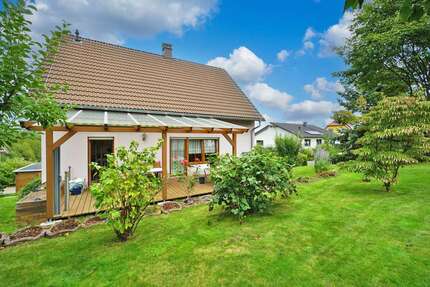 Haus zum Kaufen in Freital 485.000,00 € 150 m²