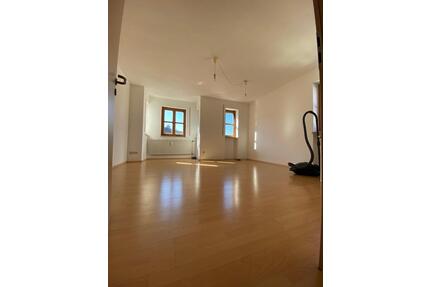 Wohnung zu verkaufen mit 2 Zimmern in der Innenstadt ingolstadt