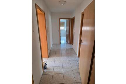 2 - Zimmer Wohnung - Miete - 680,00&nbsp;EUR Kaltmiete, ca.&nbsp; 81,00&nbsp;m&sup2; in Bad Mergentheim (PLZ: 97980)