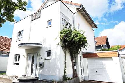 Haus zum Kaufen in Groß-Zimmern 630.000,00 € 169 m²