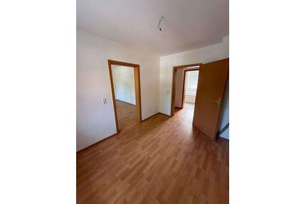 Wohnung zum Mieten in Bitterfeld-Wolfen 330,00 € 47.4 m²