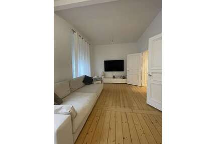 Wohnung zum Mieten in Düsseldorf 1.100,00 € 85.85 m²