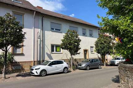 Haus zum Kaufen in Deidesheim 495.000,00 € 179 m²