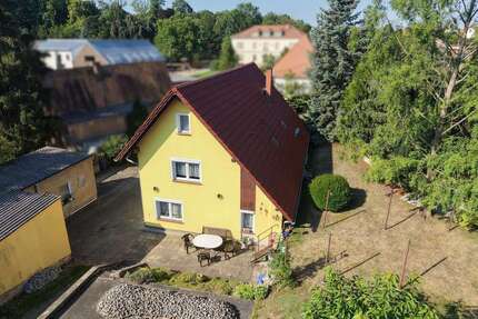 Haus zum Kaufen in Stauchitz 225.000,00 € 118.85 m²