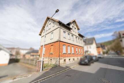 Haus zum Kaufen in Neustadt bei Coburg 118.000,00 € 228 m²