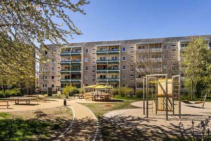 Wohnung zum Mieten in Leipzig 301,56 € 47.89 m²