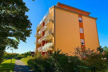 3-Zimmer-Terrassenwohnung mit EBK und Carportstellplatz in Neustadt an der Aisch
