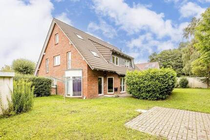 Doppelhaushälfte mit pflegeleichtem Garten, 6,5 Zimmern und 3 Bädern - ruhige Lage - Brieselang