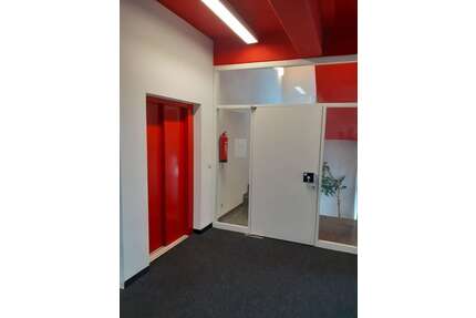 Büro in Weinstadt 550,00 € 80 m²