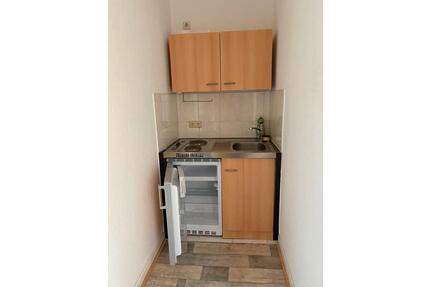 2 Zimmerwohnung DG - 530,00&nbsp;EUR Kaltmiete, ca.&nbsp; 44,50&nbsp;m&sup2; in Essen (PLZ: 45130) Stadtbezirk II