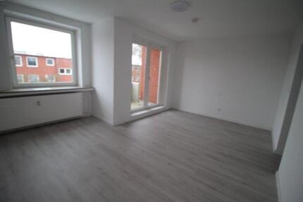 Leer - Entspannte Lebensqualität in moderner 3-Zimmer-Wohnung mit Balkon! - Leer (Ostfriesland)