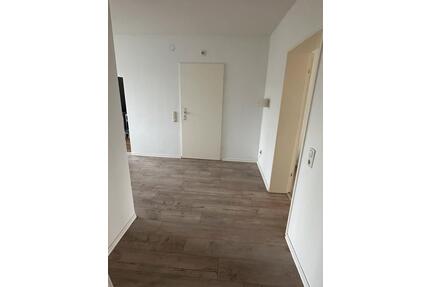 Familienfreundliche 3-Zimmer-Wohnung mit Balkon – 83 m² - Übach-Palenberg