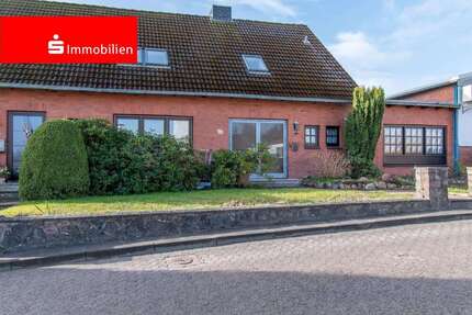 Haus zum Kaufen in Preetz 319.000,00 € 172.93 m²