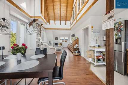 Haus zum Kaufen in Solingen 600.000,00 € 255 m²