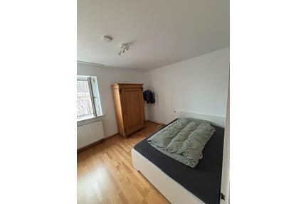 Wg-Zimmer in Nürtingen | frisch Renoviert