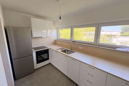 Wohnung zum Mieten in Gröbenzell 1.560,00 € 81.25 m²