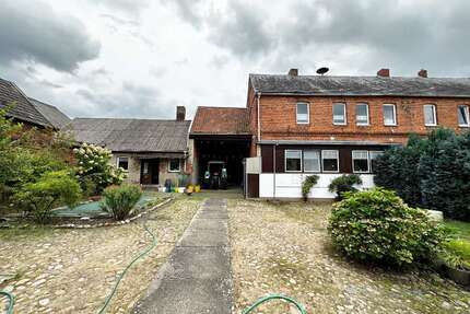 Haus zum Kaufen in Gardelegen 75.000,00 € 111 m²