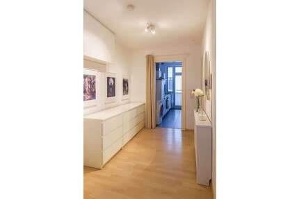 Wohnung zum Kaufen in Stuttgart 344.000,00 € 55.44 m²