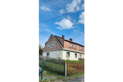 Charmante Doppelhaushälfte mit tollem Blick in Markneukirchen - Bayreuth Altstadt