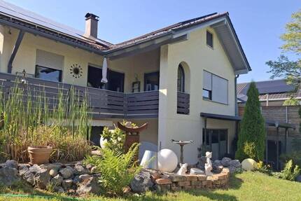 Großzügiges Einfamilienhaus mit traumhaft angelegtem Garten in begehrter Wohnlage von KE-Stiftallmey - Kempten