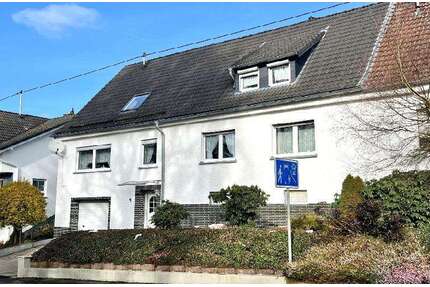 Haus zum Kaufen in Niederelbert 220.000,00 € 150 m²