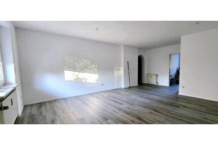 3 Zimmer Wohnung in Waizendorf - 750,00&nbsp;EUR Kaltmiete, ca.&nbsp; 75,00&nbsp;m&sup2; in Stegaurach (PLZ: 96135)
