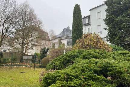 Haus zum Kaufen in Wiesbaden 1.690.000,00 € 250 m²