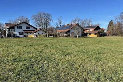 Grundstück in Ummenhofen 120.000,00 € 2216 m²